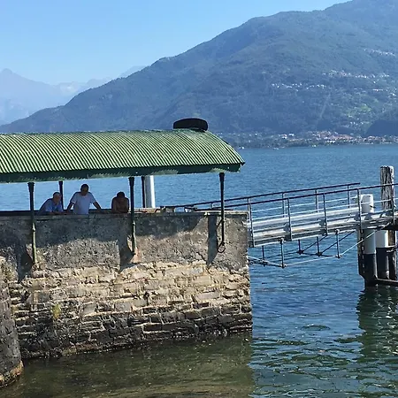 Lario View شقة